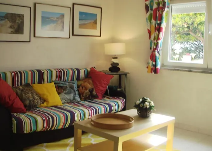 Campo De Oleandros 別荘 ロウリニャン